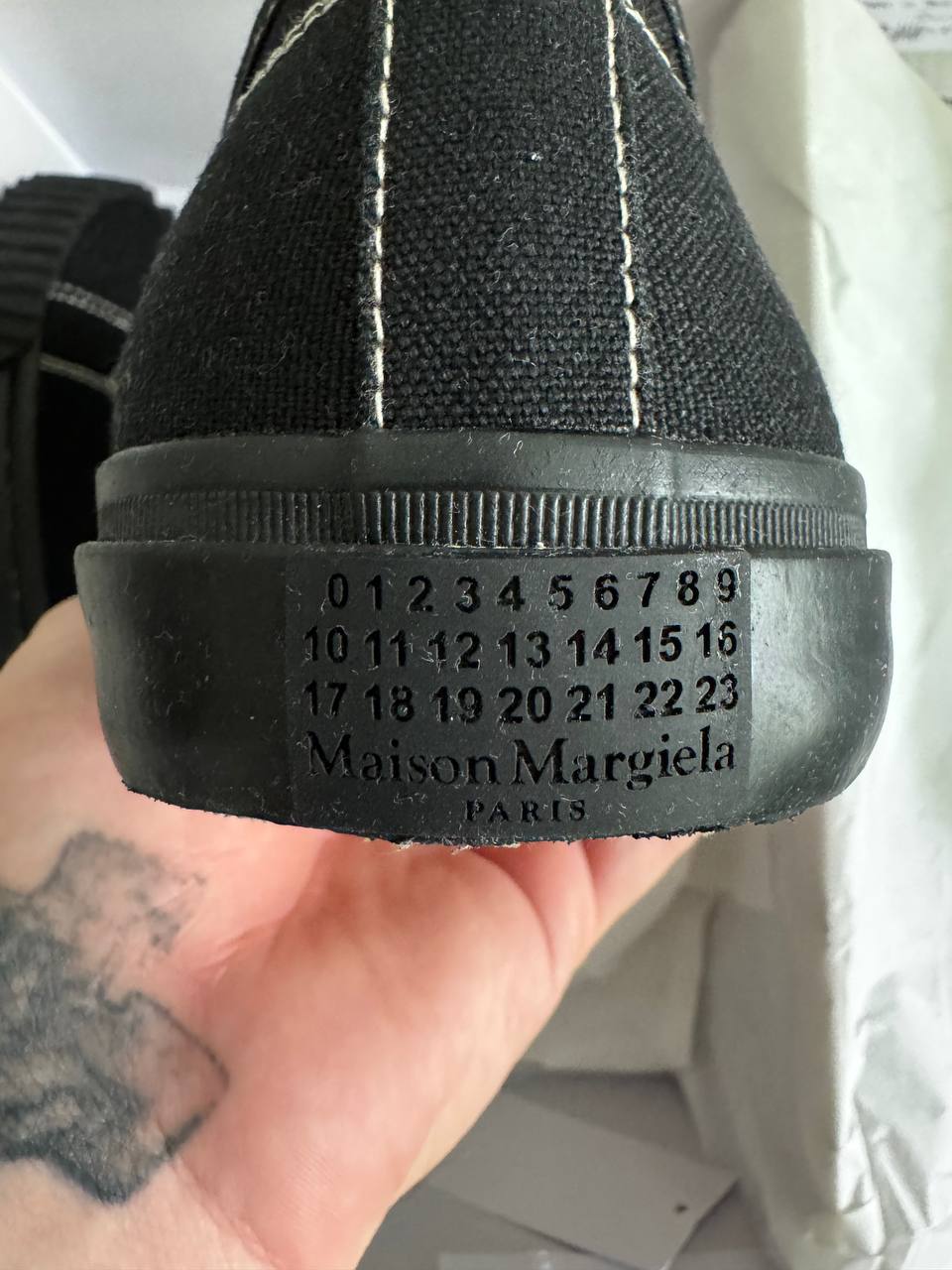 MAISON MARGIELA TABI CANVAS LOW BLACK