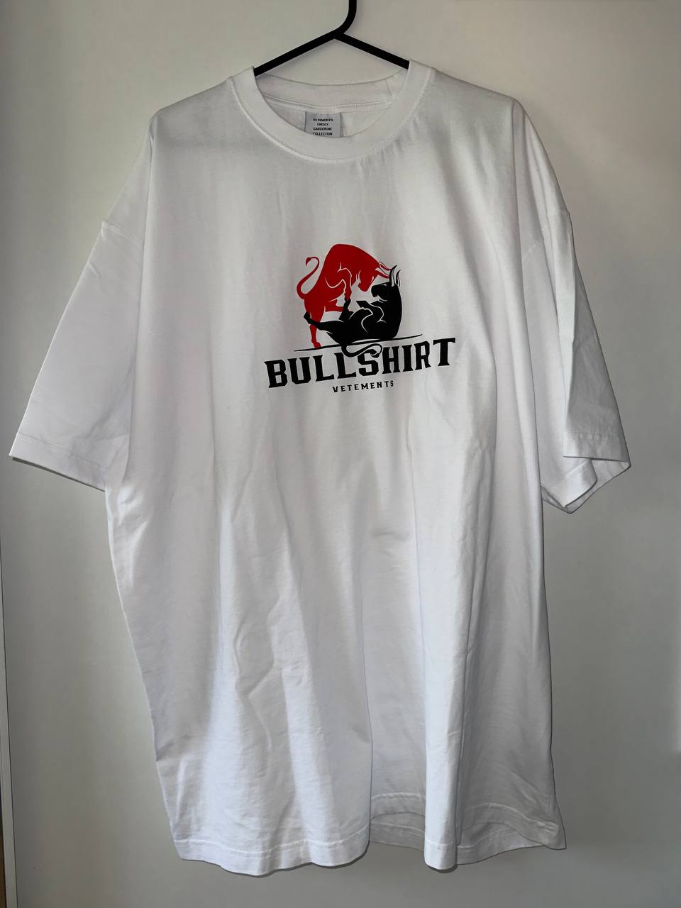 VETEMENTS BULLSHIRT