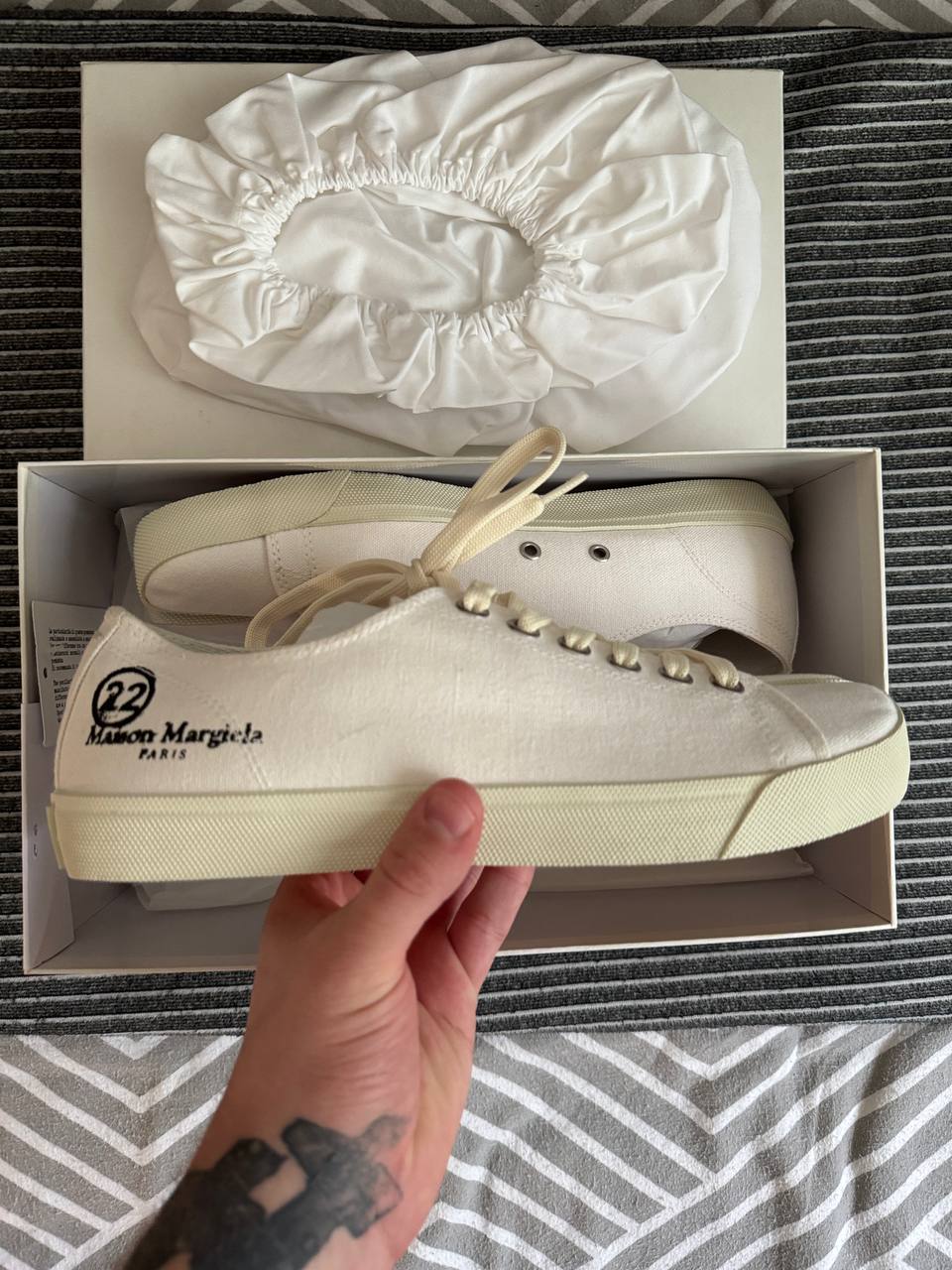 MAISON MARGIELA TABI CANVAS LOW WHITE
