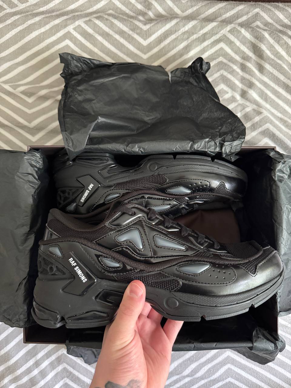 RAF SIMONS PHARAXUS BLACK/BLUE