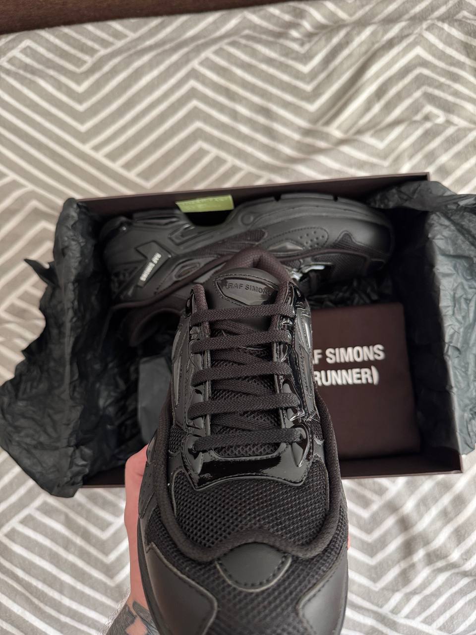 RAF SIMONS PHARAXUS BLACK