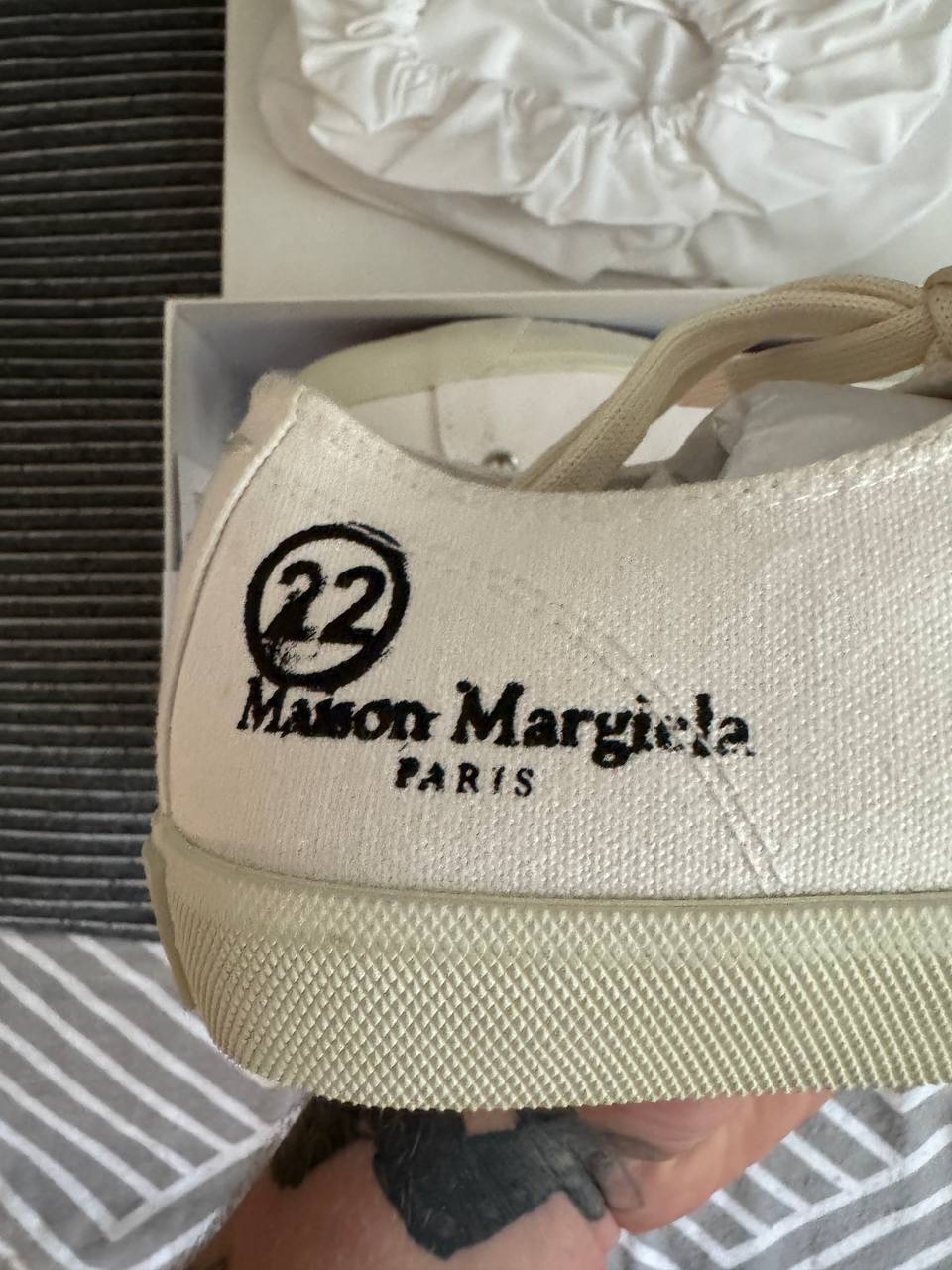 MAISON MARGIELA TABI CANVAS LOW WHITE