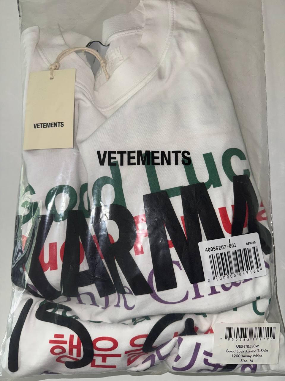 VETEMENTS GVASALIA